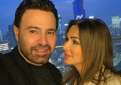 عاصي الحلاني يوجه رسالة رومانسية لزوجته