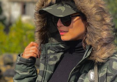 منة فضالي بإطلالة شتوية في أحدث ظهور لها