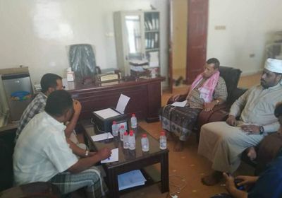 "انتقالي المهرة" و"التخطيط" يبحثان الجهود الإغاثية بالمحافظة