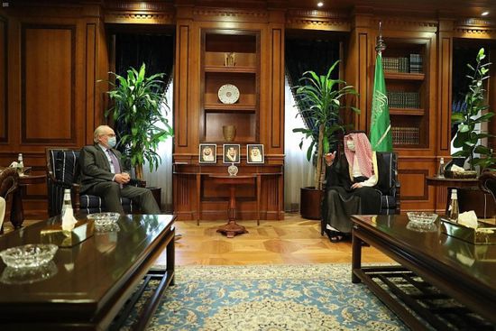الجبير وليندركينج يبحثان الدور الإغاثي السعودي باليمن