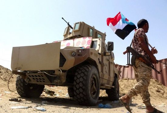 القوات الجنوبية تشتبك مع الحوثيين على حدود يافع