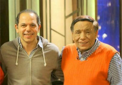 رامي إمام يكشف سر إصرار الزعيم عرض مسرحية "بودي جارد" يوم وفاة مصطفى متولي