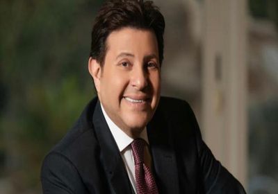 هاني شاكر يحتفل بتخطي فيديو كليب "بقالي كتير" مليون مشاهدة 