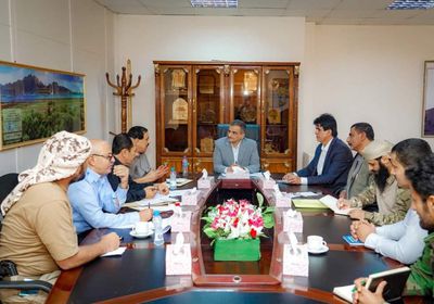 لـ 3 أشهر.. إيقاف أعمال البناء في 7 مناطق بعدن