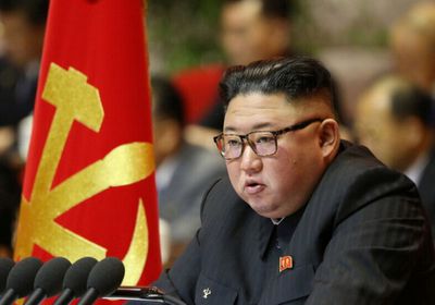 زعيم كوريا الشمالية يجتمع بقيادات الجيش