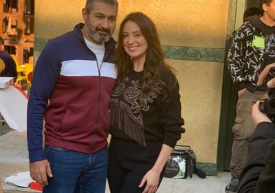 نرمين الفقي رفقة ياسر جلال في كواليس "ضل راجل"