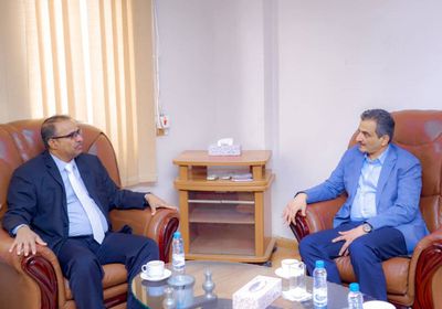 لملس والزعوري يبحثان آليات الترخيص للجمعيات في عدن ومراقبتها