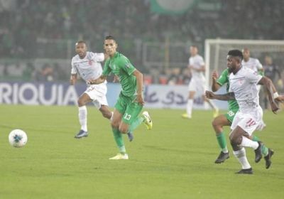 الرجاء يواصل ملاحقته للوداد بثنائية في اتحاد طنجة بالدوري المغربي