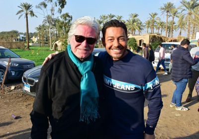 أحمد زاهر يحتفل ببدء تصوير "فارس" (صور)