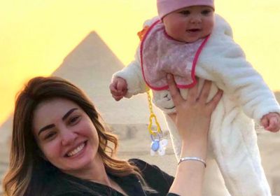 أول صورة لـ دينا فؤاد من كواليس مسلسل "اللي ملوش كبير"