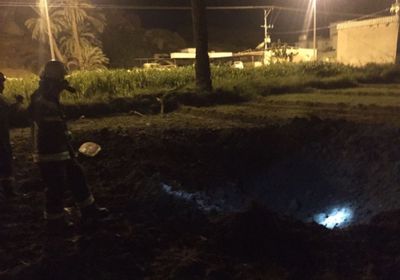 الدفاع المدني السعودي يباشر سقوط شظايا صاروخ حوثي