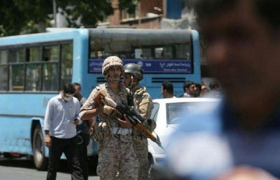 مصرع شرطيين على يد مجهولين بإيران