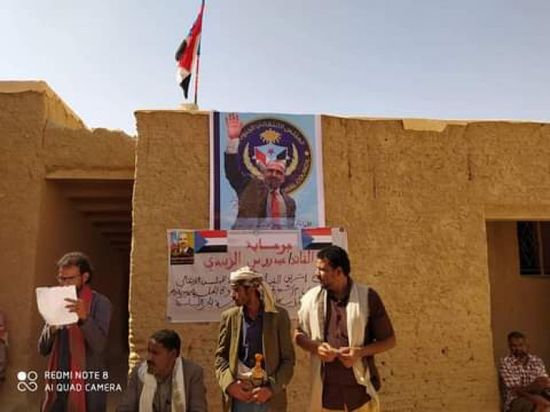 برعاية الزُبيدي.. انتقالي دهر يُكرم أوائل الطلاب (صور)  