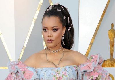 أندرا داي تفوز بجائزة أفضل ممثلة في حفل الجولدن جلوب