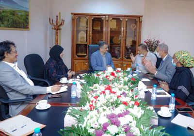 لملس وبوكيرا يستعرضان مشاريع "الأغذية العالمي" بعدن