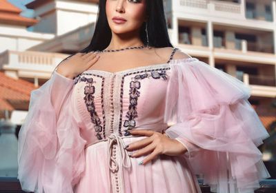 سمية الخشاب تستعرض أحدث إطلالتها (صور)