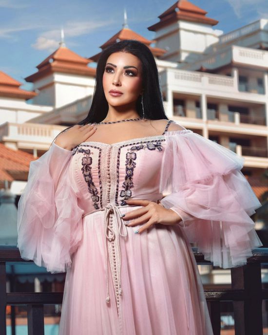 سمية الخشاب تستعرض أحدث إطلالتها (صور)