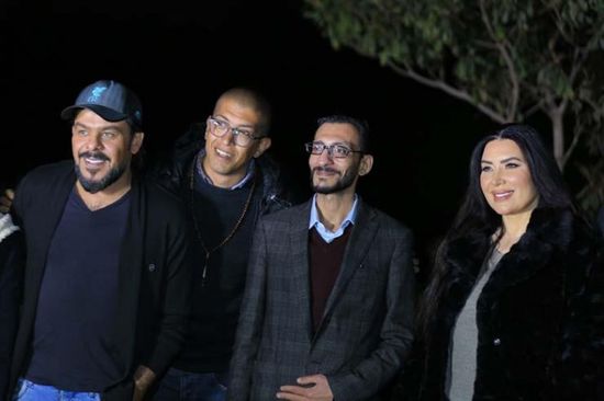 عبير صبري ومنذر رياحنة يستأنفان تصوير "آل هارون"