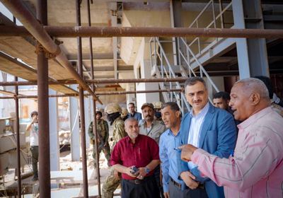 لملس يطالب بحلول استراتيجية لتشغيل مصافي عدن