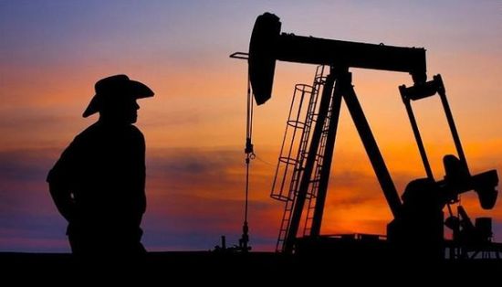 أسعار النفط تُسجل قفزة بفعل قرارات مفاجئة لـ"أوبك"