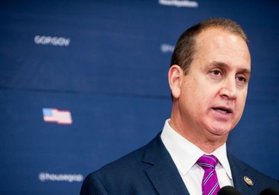 سيناتور جمهوري: إيران تنشر العنف باليمن عبر مليشياتها