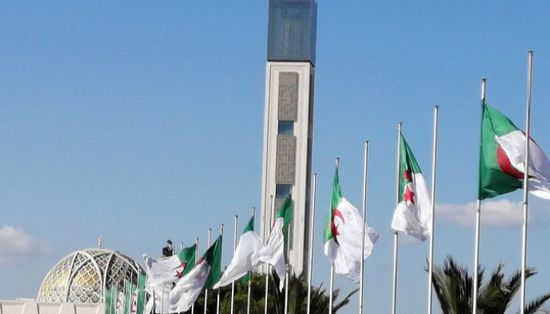  الحكومة الجزائرية تُقر تعديلًا على قانون الجنسية