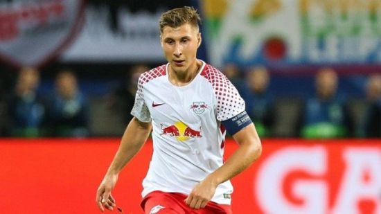 لايبزج يفقد جهود أوربان عدة أيام بعد إصابته بكسر في اليد