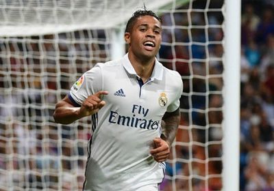 ريال مدريد يعلن إصابة ماريانو دياز