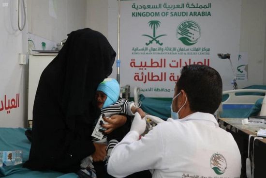 عيادات سعودية تعالج آلاف المرضى في الخوخة خلال أسبوع