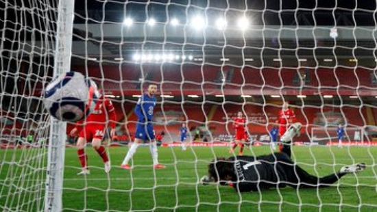ليفربول يواصل الانهيار في أنفيلد ويسقط أمام تشيلسي في الدوري الإنجليزي