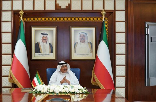  الكويت تفرض حظر تجول جزئي لمدة شهر