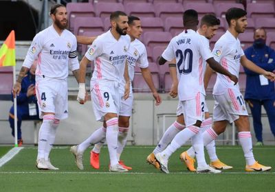 بنزيما يعود لقائمة الريال في ديربي مدريد