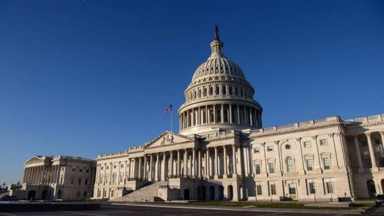  الشيوخ الأمريكي يصوت لصالح خطة بايدن لإنعاش الاقتصاد