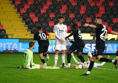 بشكتاش ينفرد بصدارة الدوري التركي