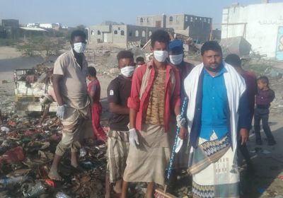 عمال النظافة في أحور يطالبون بزيادة الأجور