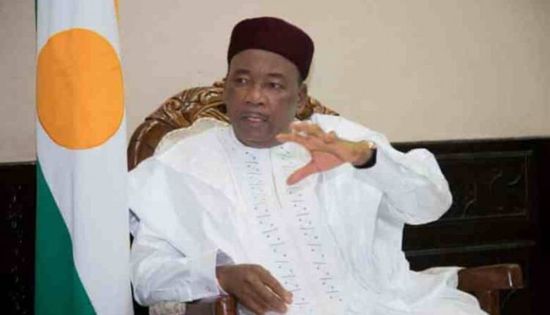  رئيس النيجر يحصل على جائزة مو إبراهيم للإنجاز في القيادة السياسية