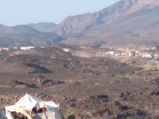 انقلاب شاحنة في منطقة العرقوب بأبين