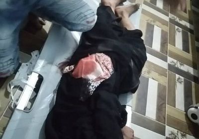 إصابة سيدة بنيران إرهابيي الحوثي في حيس