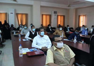 تدريب عاملين صحيين على الإنذار المبكر للأمراض بعدن