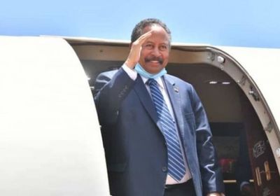 رئيس الوزراء السوداني يغادر الرياض بعد لقاء ولي العهد السعودي