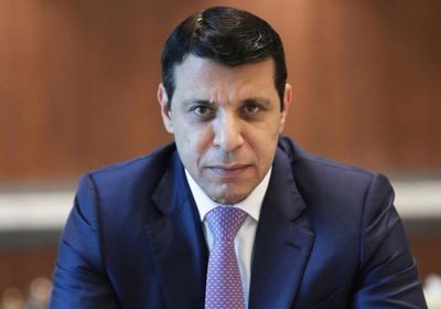  دحلان: وصول دفعة جديدة من لقاحات كورونا لفلسطين