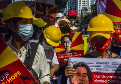 الصين تدعو المسؤولين في ميانمار لخفض التصعيد ضد المواطنين