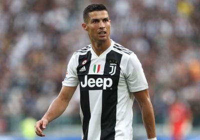 تقرير: مينديز يبحث مع ريال مدريد عودة كريستيانو