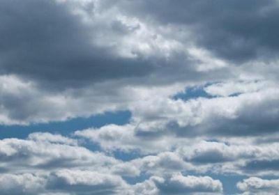 أجواء غائمة جزئيًا على السواحل غدًا