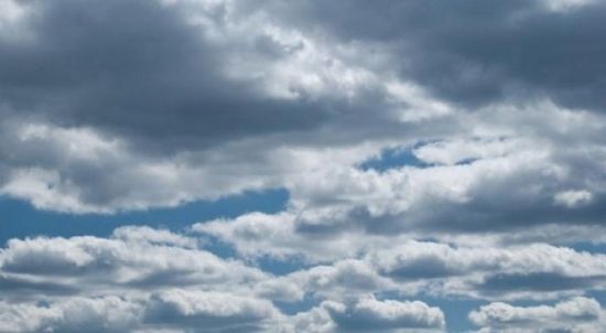 أجواء غائمة جزئيًا على السواحل غدًا