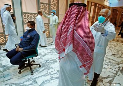  الكويت تُسجل 8 وفيات و1356 إصابة جديدة بكورونا