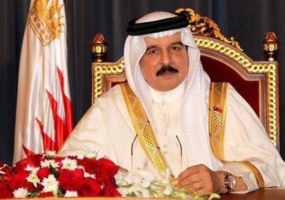 العاهل البحريني يلتقي برئيس صربيا بالمنامة