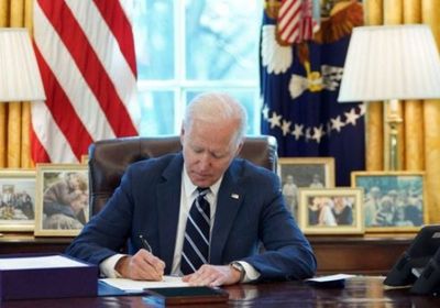 &rlm;"بايدن" يفند تفاصيل خطة الإنقاذ الأمريكية