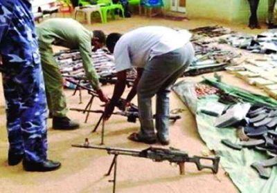 الجيش السوداني يضبط أسلحة مهربة من منطقة حدودية مع إثيوبيا
