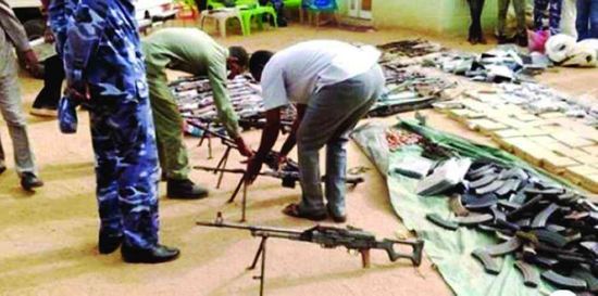 الجيش السوداني يضبط أسلحة مهربة من منطقة حدودية مع إثيوبيا